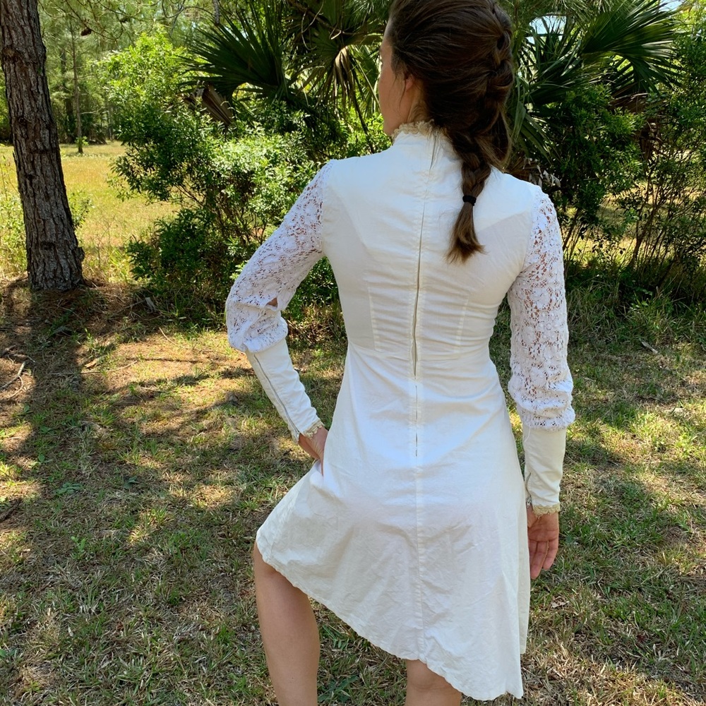 SOLD Short Lace Canvas Vintage Cottage Core Dress - Picture 13 of 14